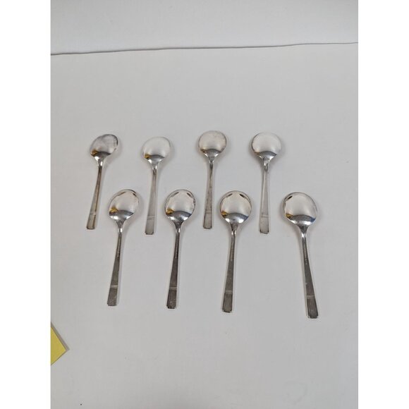 Oneida GRENOBLE Prestige Silverplate Flatware Silverware Set 8 Soup Spoons - Picture 4 of 7